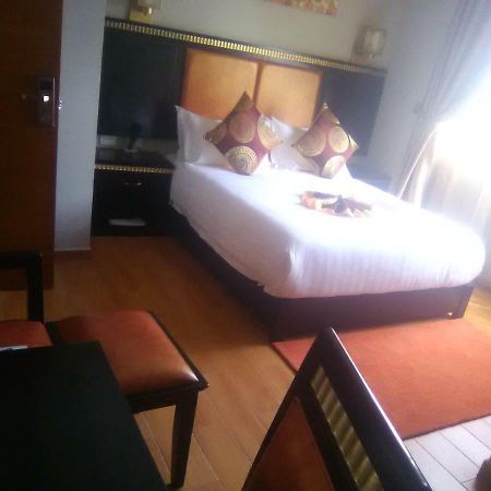 Zigzag Hotel And Spa Addis-Abeba Extérieur photo